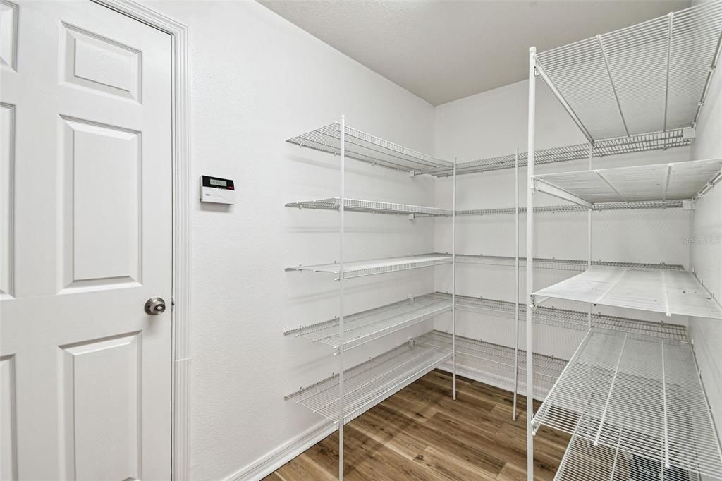 待售: $370,000 (3 贝兹, 2 浴室, 1712 平方英尺)