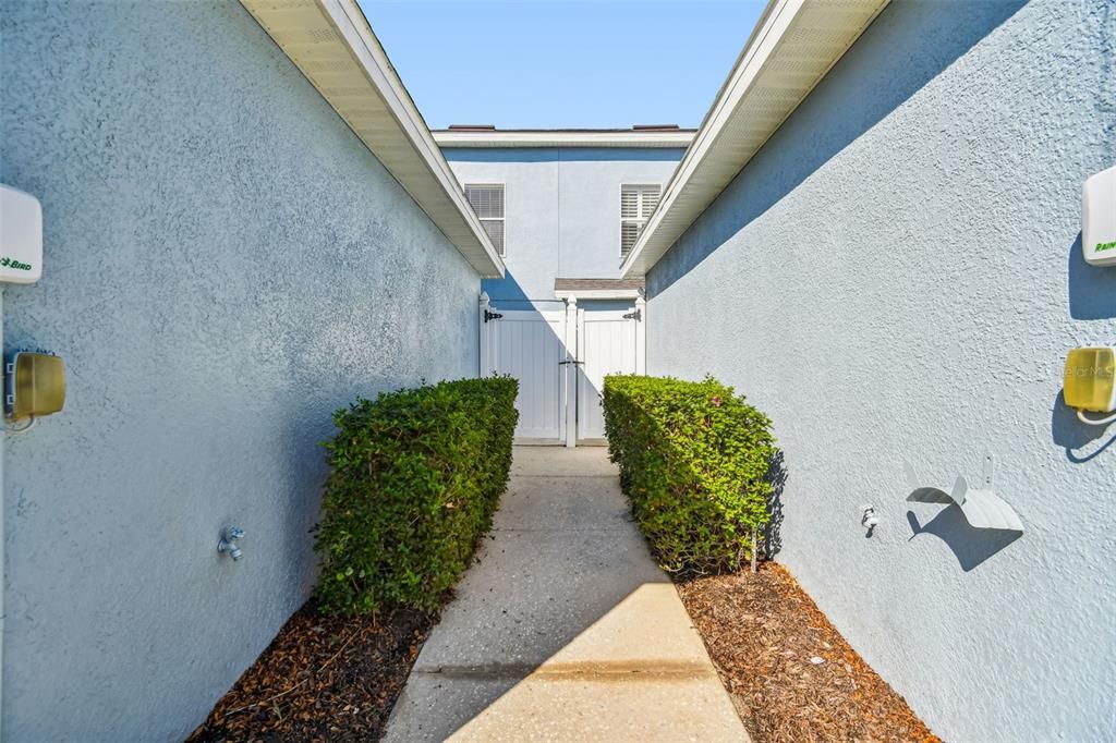 待售: $370,000 (3 贝兹, 2 浴室, 1712 平方英尺)