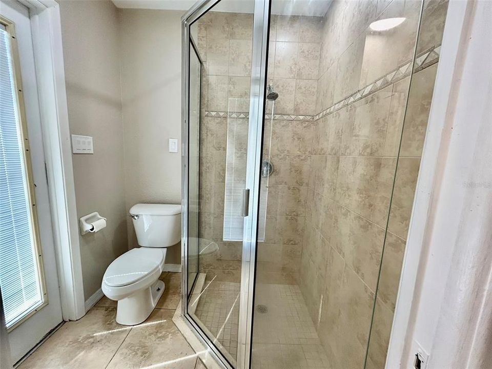 出租: $1,895 (2 贝兹, 2 浴室, 1264 平方英尺)