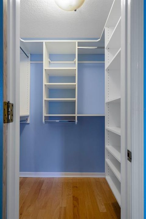 待售: $650,000 (4 贝兹, 3 浴室, 3637 平方英尺)