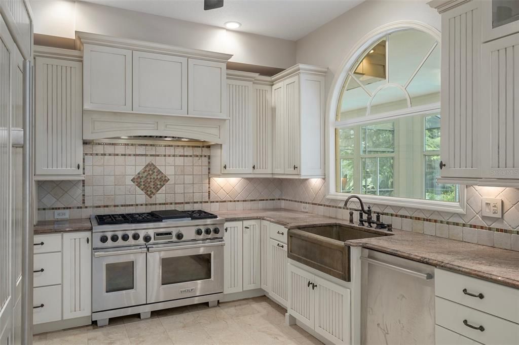 待售: $650,000 (4 贝兹, 3 浴室, 3637 平方英尺)