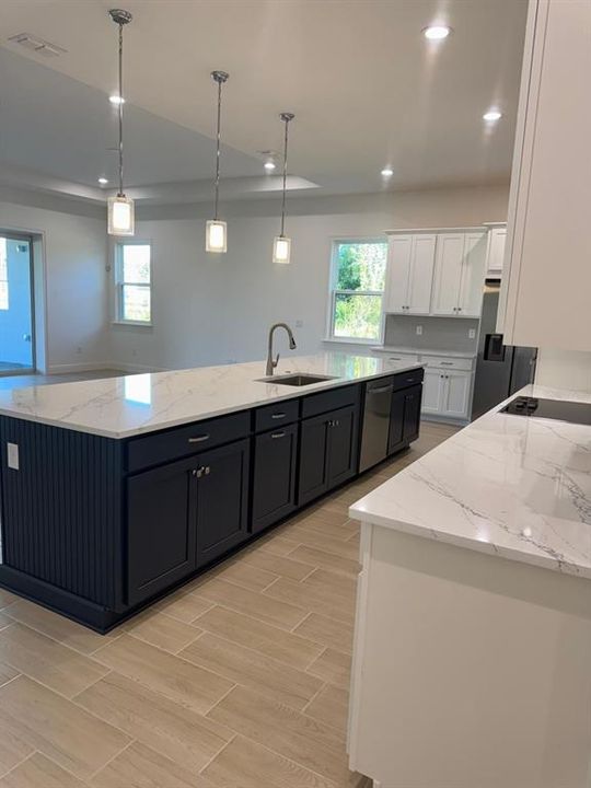 For Sale: $565,990 (3 beds, 2 baths, 2183 Square Feet)