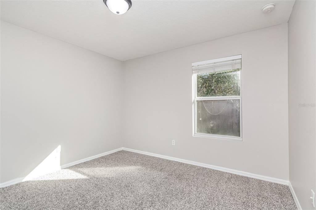 En Venta: $374,900 (4 camas, 2 baños, 2300 Pies cuadrados)