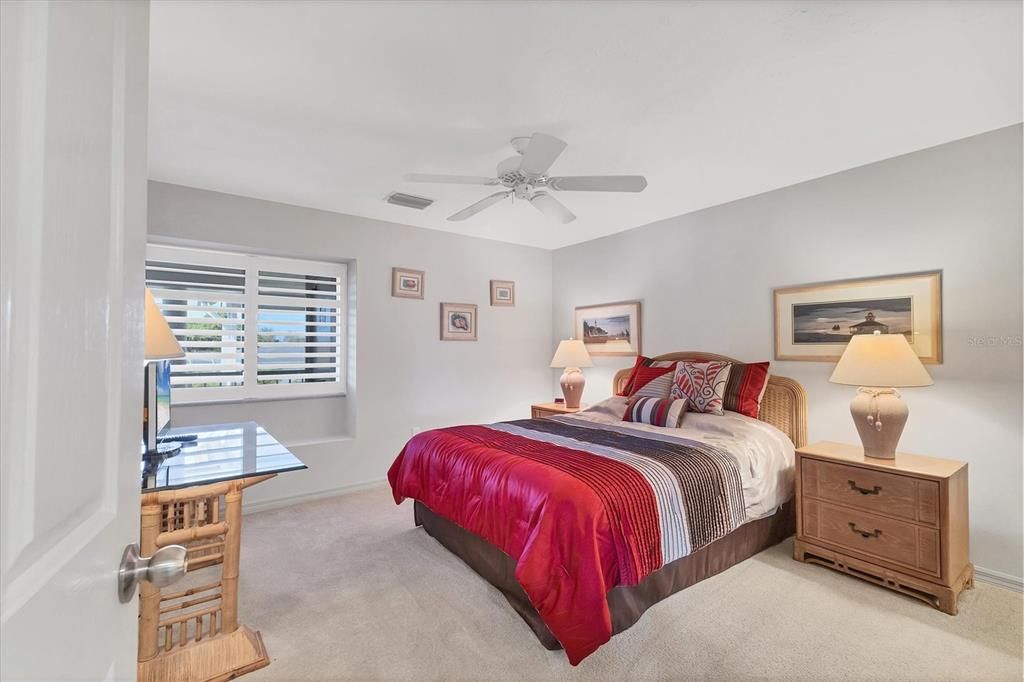 待售: $935,000 (3 贝兹, 3 浴室, 2085 平方英尺)