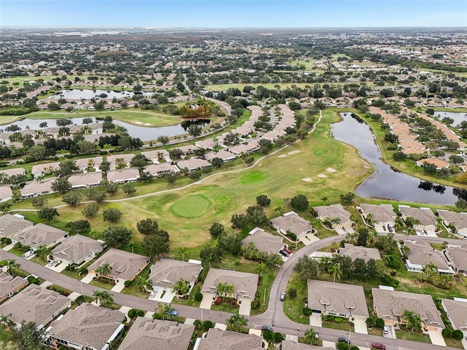 待售: $289,900 (2 贝兹, 2 浴室, 1377 平方英尺)