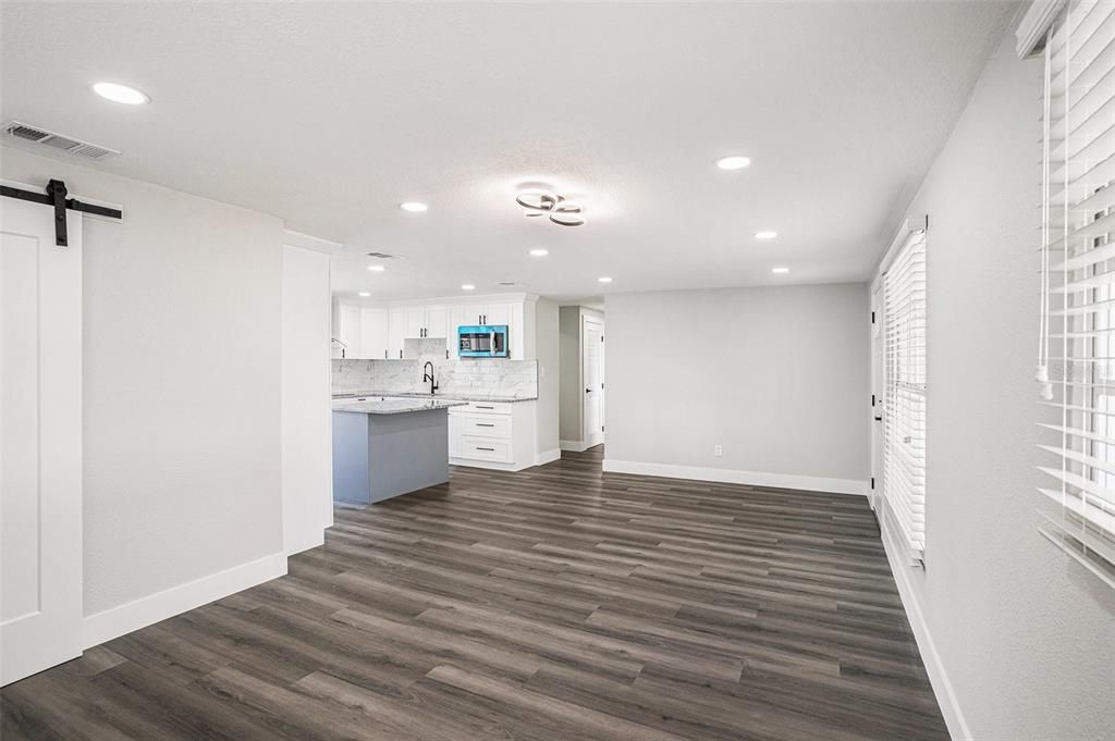 For Sale: $474,900 (3 beds, 2 baths, 1000 Square Feet)