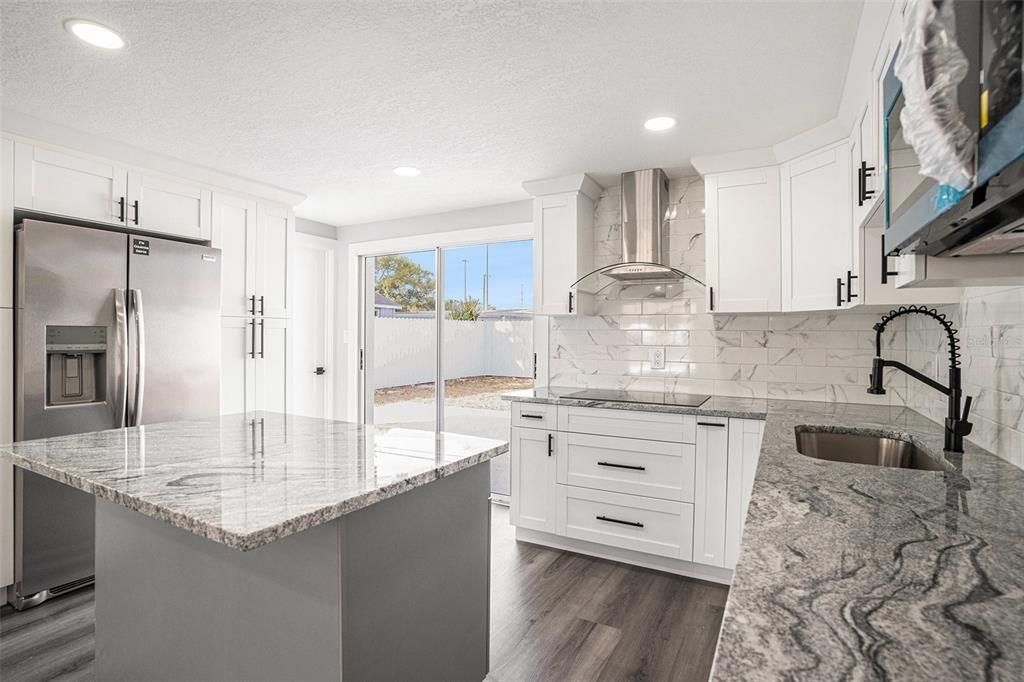 For Sale: $474,900 (3 beds, 2 baths, 1000 Square Feet)