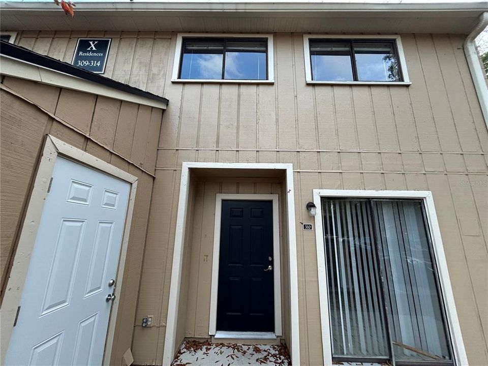 En Renta: $1,600 (3 camas, 2 baños, 1500 Pies cuadrados)