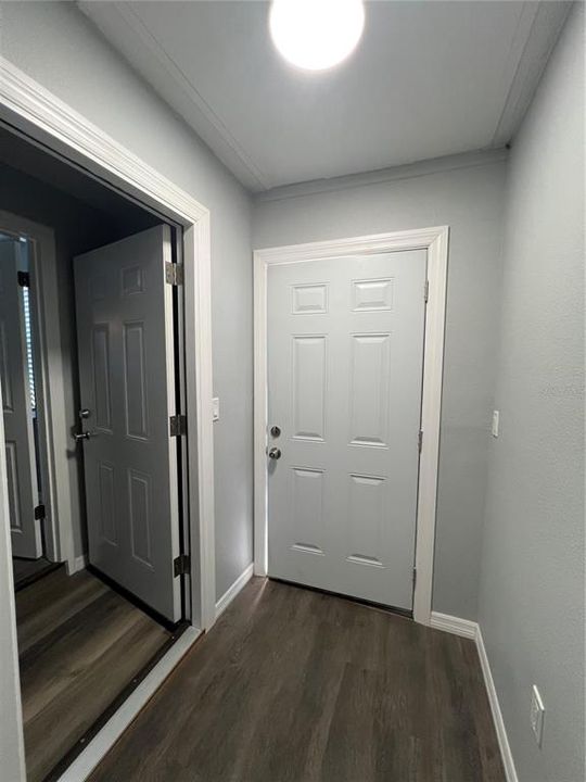 待售: $229,000 (3 贝兹, 2 浴室, 1064 平方英尺)