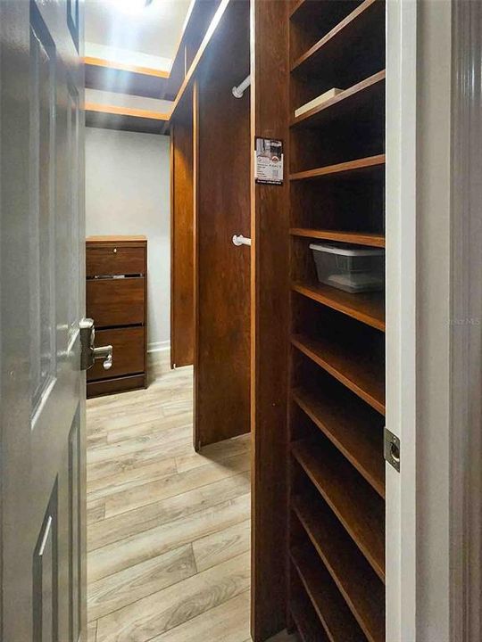 待售: $319,000 (3 贝兹, 2 浴室, 1565 平方英尺)