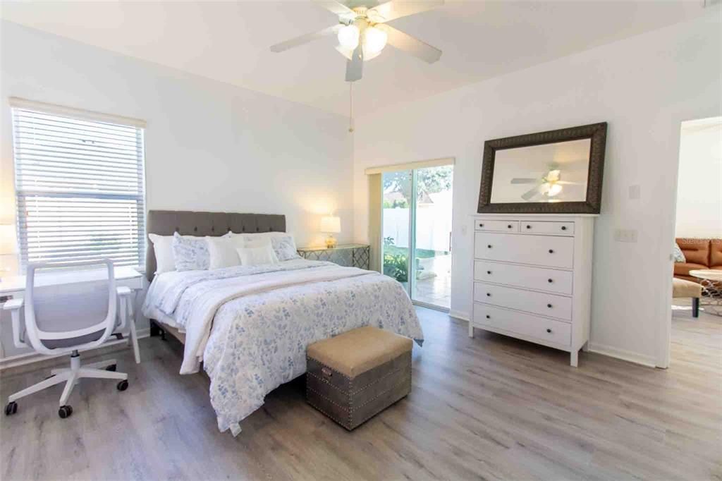 待售: $319,000 (3 贝兹, 2 浴室, 1565 平方英尺)