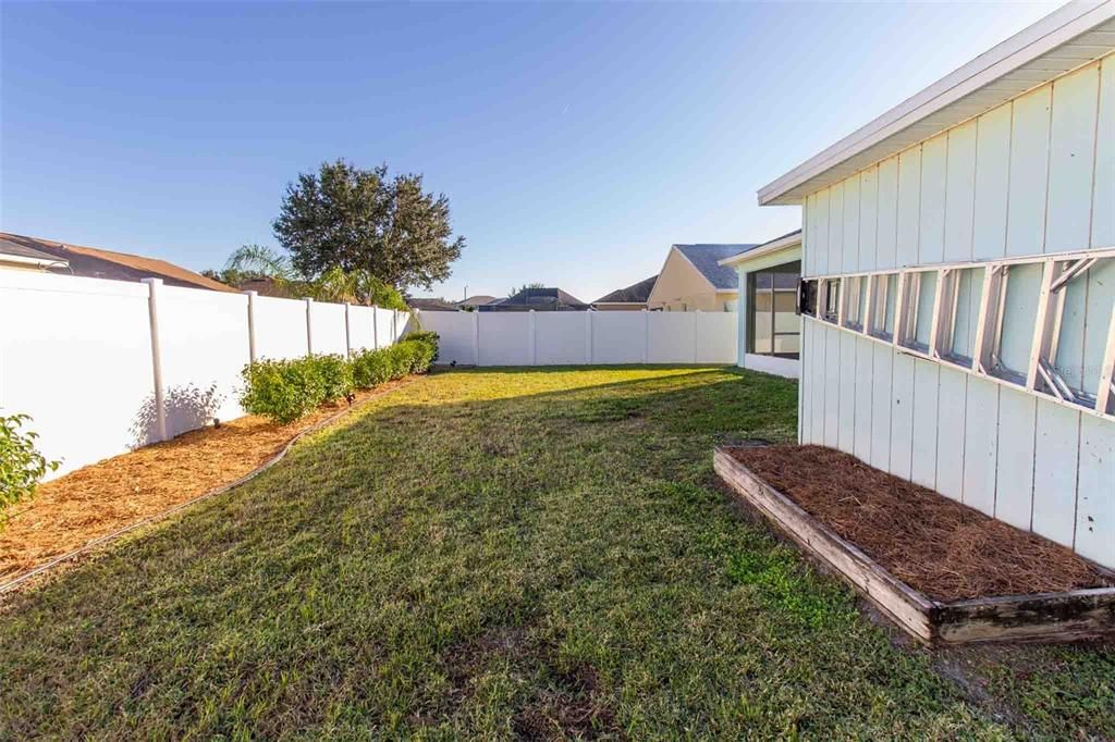 待售: $319,000 (3 贝兹, 2 浴室, 1565 平方英尺)