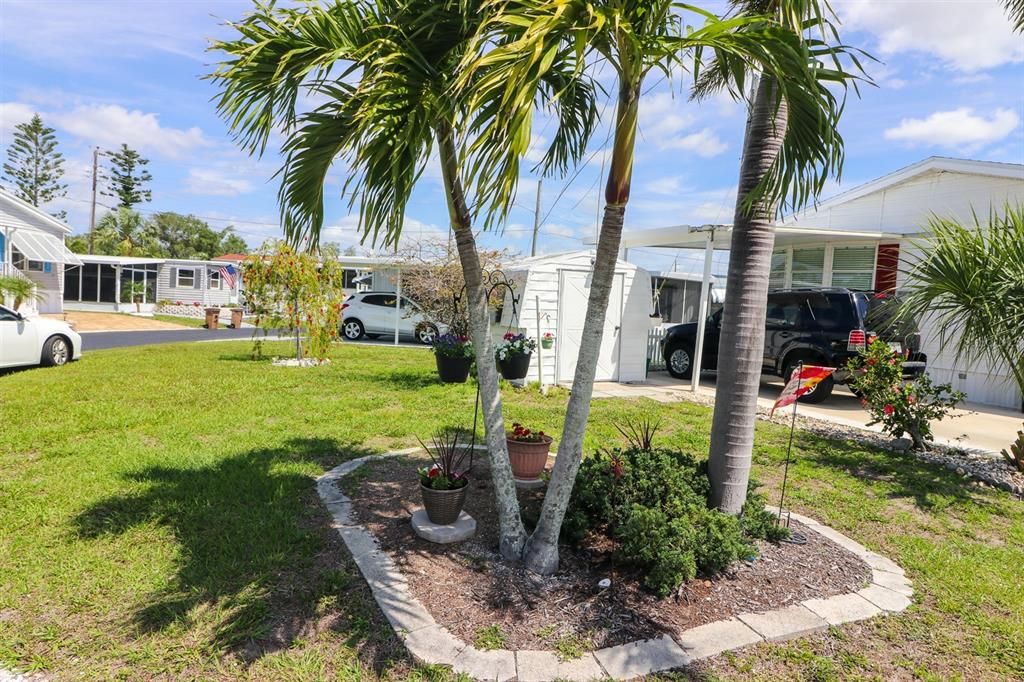 For Sale: $95,000 (2 beds, 2 baths, 1196 Square Feet)