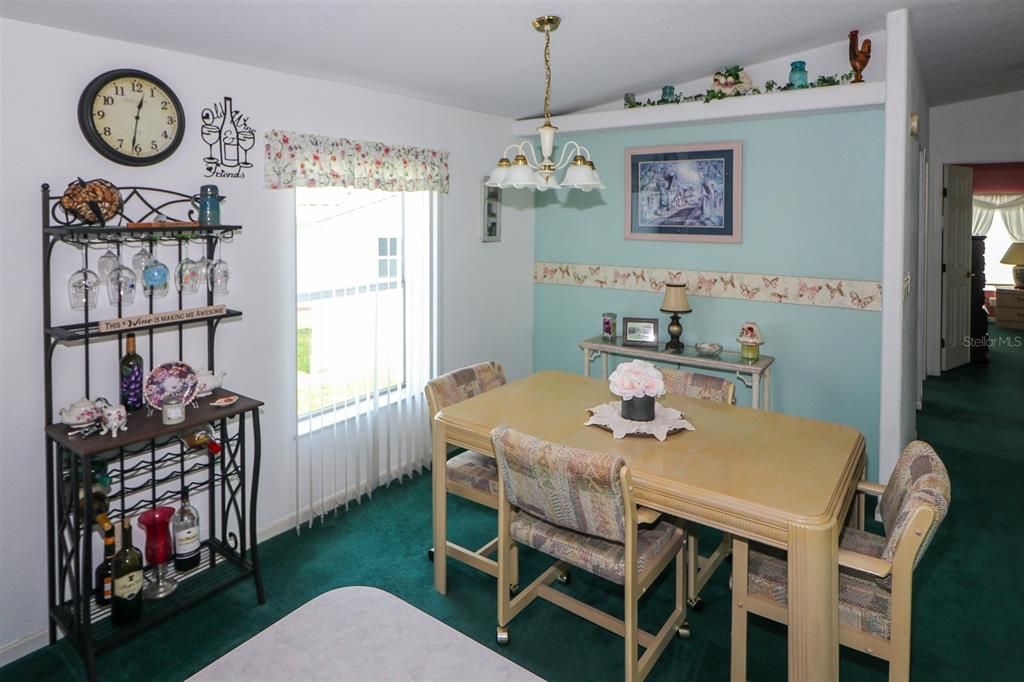 For Sale: $95,000 (2 beds, 2 baths, 1196 Square Feet)