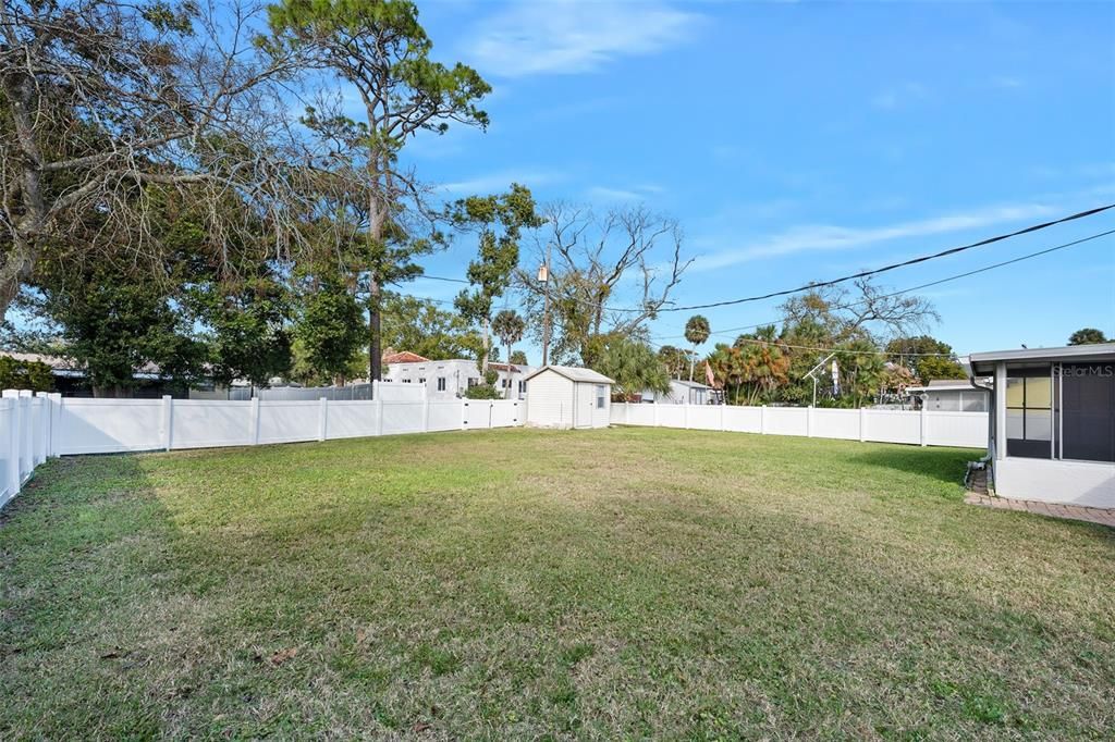 На продажу: $324,900 (3 спален, 2 ванн, 1254 Квадратных фут)