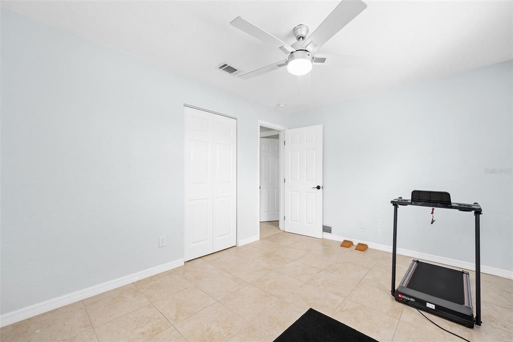 На продажу: $324,900 (3 спален, 2 ванн, 1254 Квадратных фут)