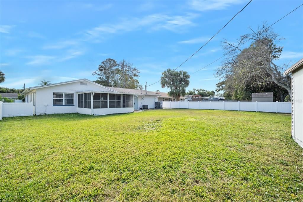 На продажу: $324,900 (3 спален, 2 ванн, 1254 Квадратных фут)