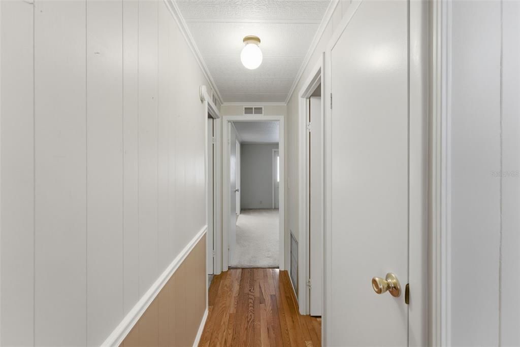 На продажу: $169,900 (3 спален, 2 ванн, 1394 Квадратных фут)