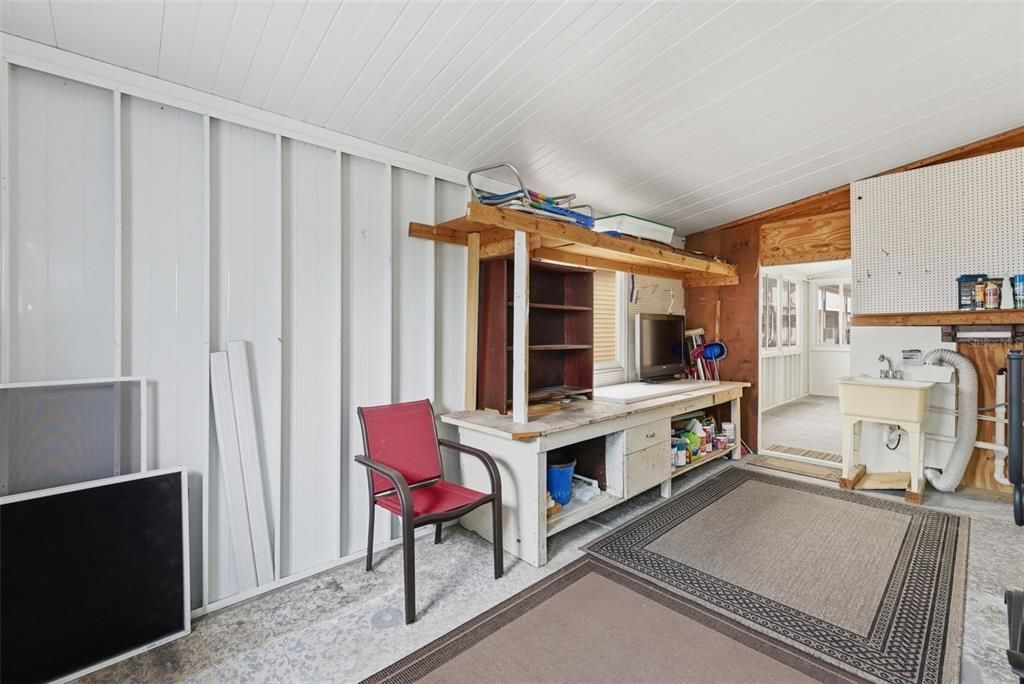 На продажу: $169,900 (3 спален, 2 ванн, 1394 Квадратных фут)