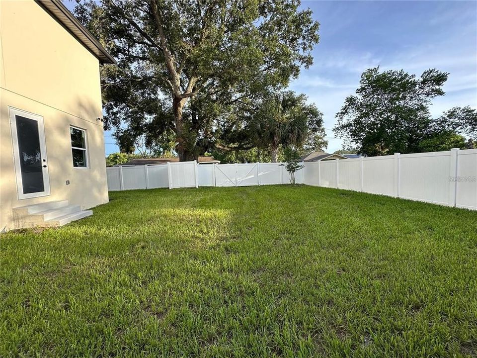 En Venta: $449,900 (3 camas, 2 baños, 1675 Pies cuadrados)