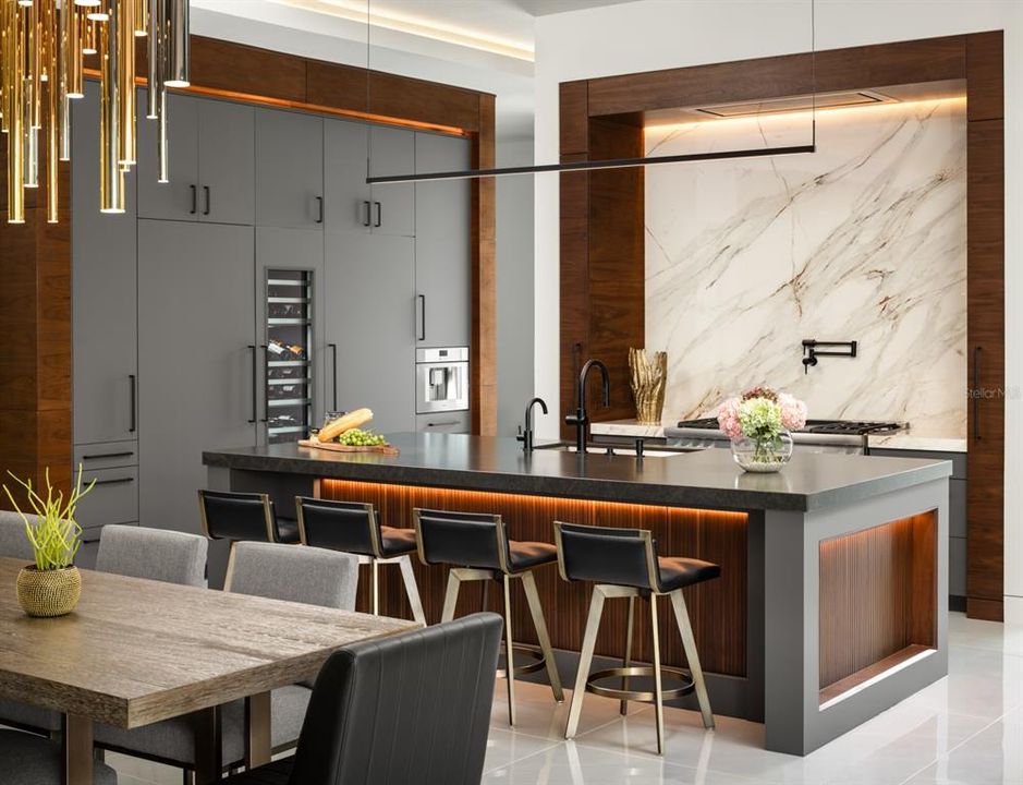 For Rent: $19,000 (5 beds, 5 baths, 5164 Square Feet)