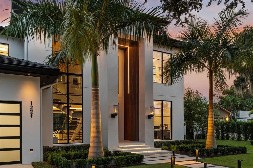 For Rent: $19,000 (5 beds, 5 baths, 5164 Square Feet)