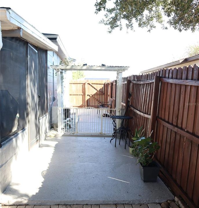 En Venta: $374,900 (4 camas, 2 baños, 1313 Pies cuadrados)