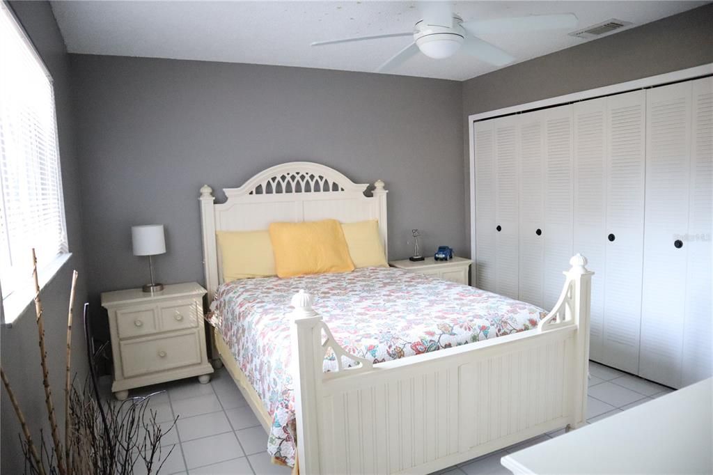 En Venta: $374,900 (4 camas, 2 baños, 1313 Pies cuadrados)