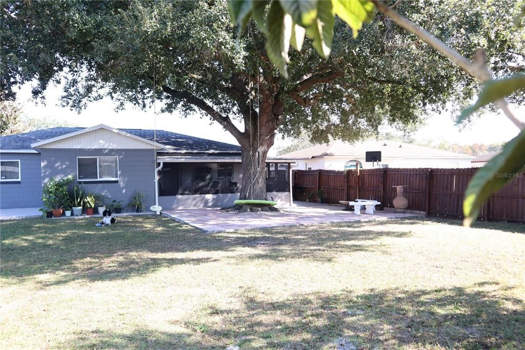 En Venta: $374,900 (4 camas, 2 baños, 1313 Pies cuadrados)