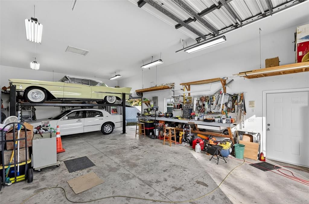 For Sale: $798,000 (3 beds, 2 baths, 2420 Square Feet)