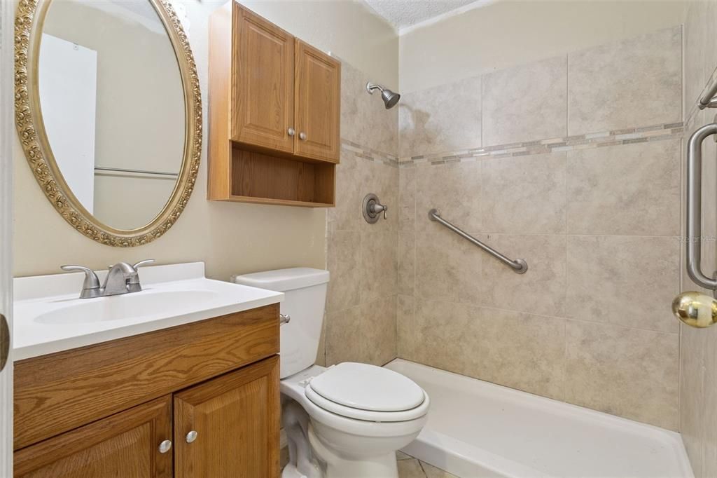 待售: $182,000 (3 贝兹, 1 浴室, 1250 平方英尺)