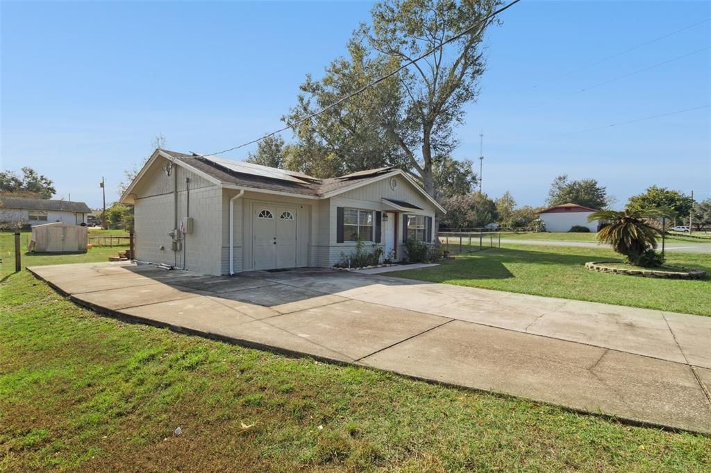 待售: $182,000 (3 贝兹, 1 浴室, 1250 平方英尺)