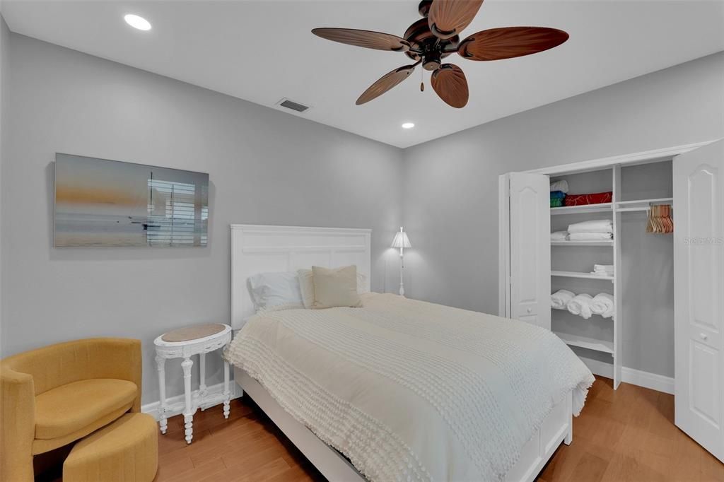 For Rent: $6,500 (3 beds, 2 baths, 2197 Square Feet)