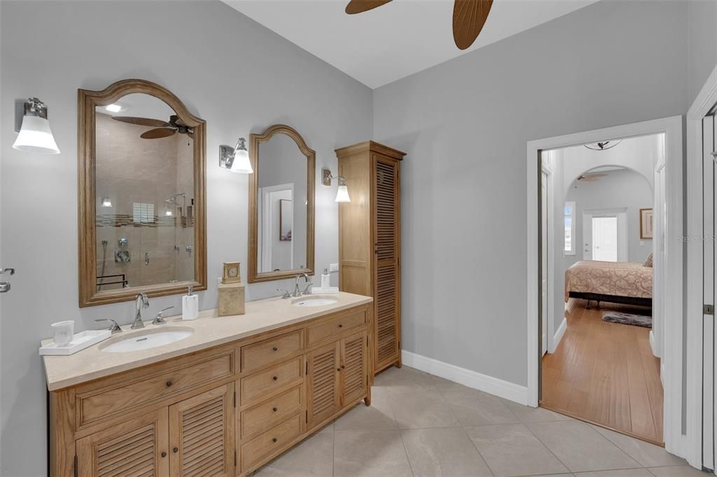 For Rent: $6,500 (3 beds, 2 baths, 2197 Square Feet)