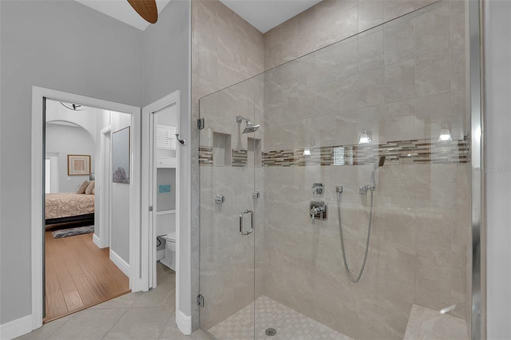 For Rent: $6,500 (3 beds, 2 baths, 2197 Square Feet)