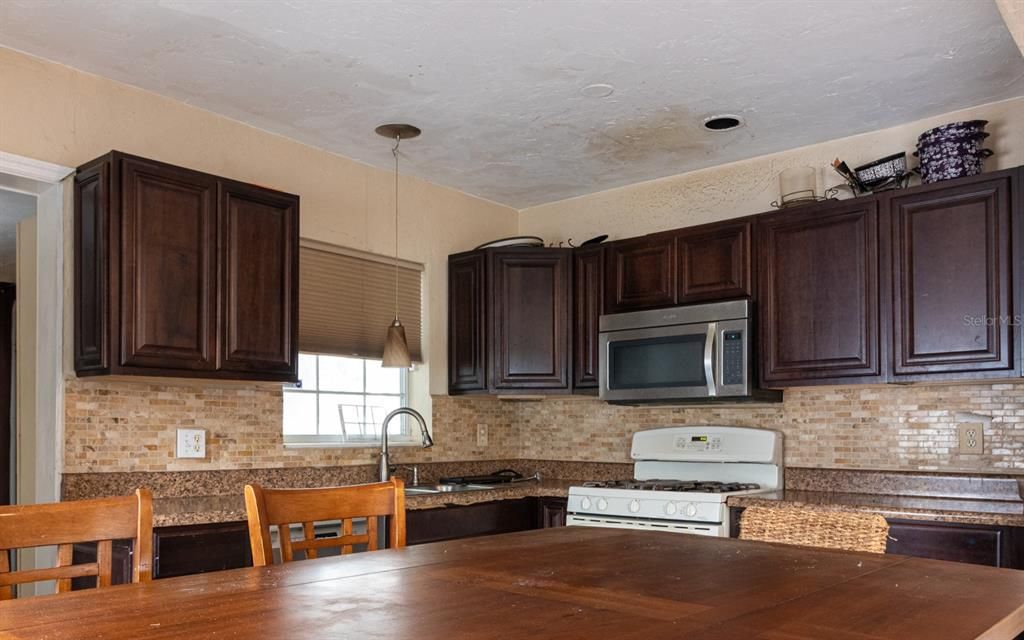 En Venta: $289,900 (3 camas, 1 baños, 1146 Pies cuadrados)