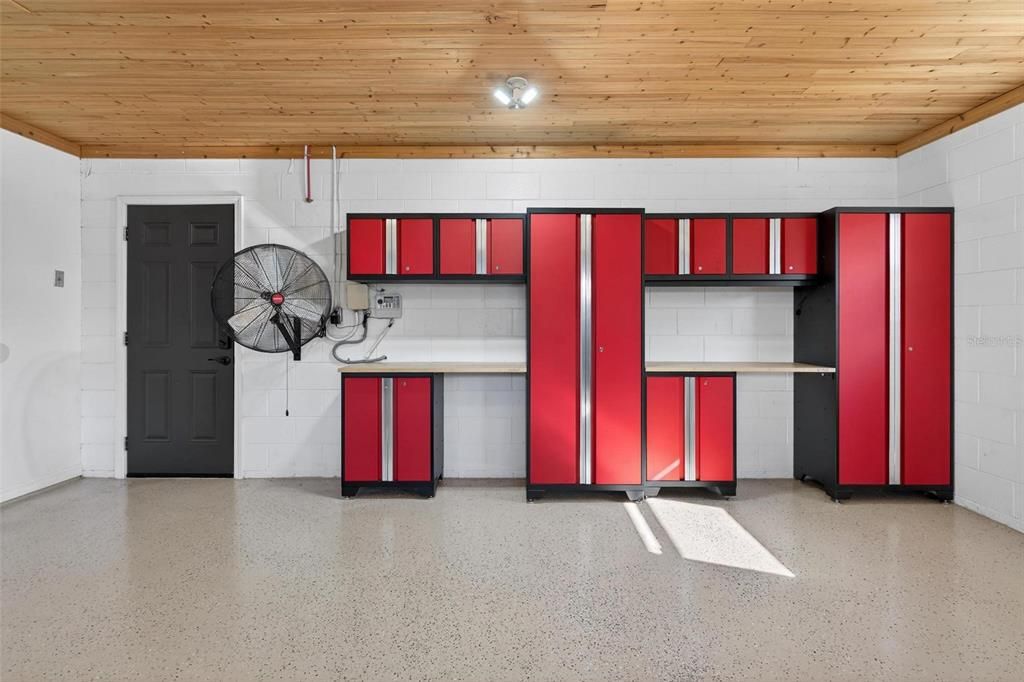 合同活跃: $460,000 (3 贝兹, 2 浴室, 1676 平方英尺)