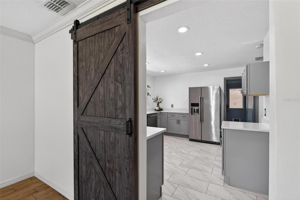 合同活跃: $460,000 (3 贝兹, 2 浴室, 1676 平方英尺)