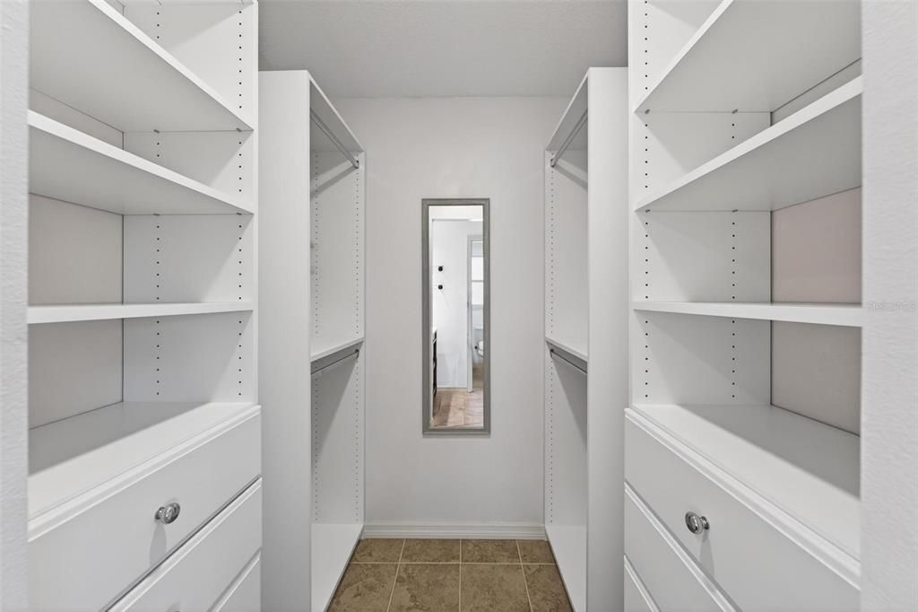 合同活跃: $460,000 (3 贝兹, 2 浴室, 1676 平方英尺)