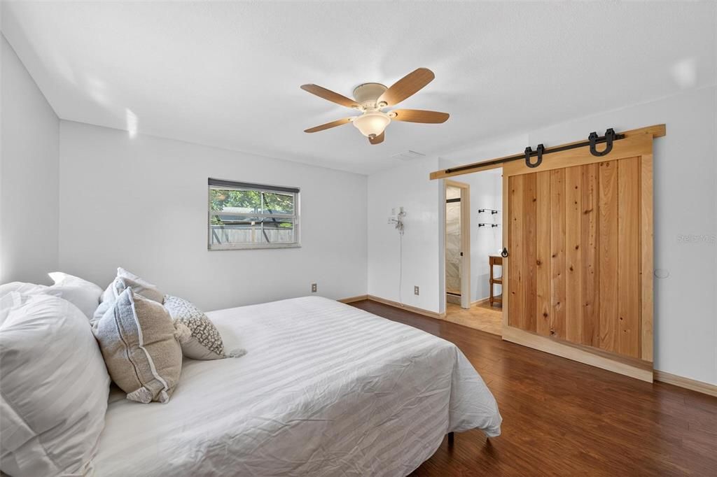 合同活跃: $460,000 (3 贝兹, 2 浴室, 1676 平方英尺)