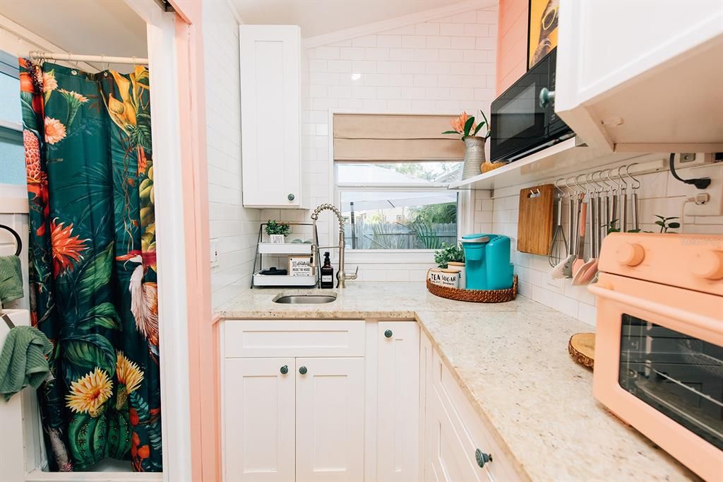 В аренду: $1,500 (1 спален, 1 ванн, 160 Квадратных фут)