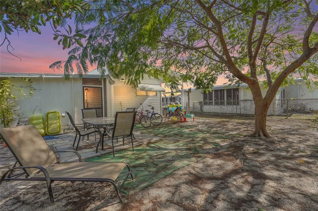 En Venta: $160,000 (2 camas, 1 baños, 872 Pies cuadrados)