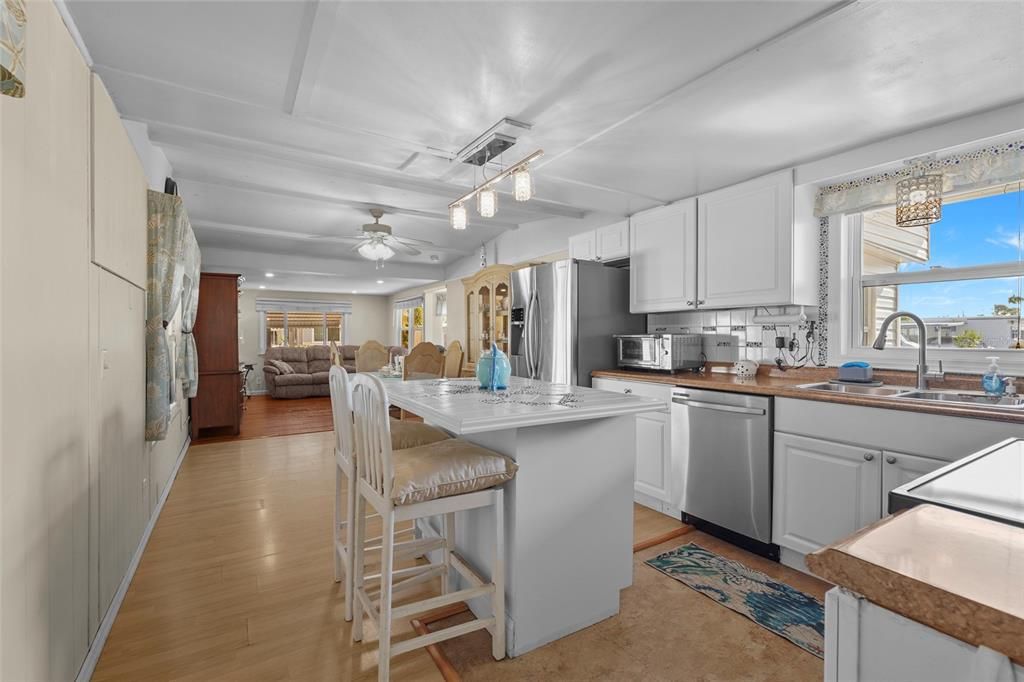 En Venta: $160,000 (2 camas, 1 baños, 872 Pies cuadrados)