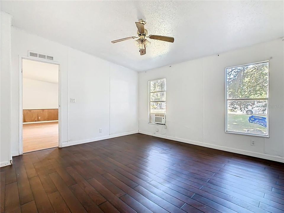 For Sale: $95,000 (4 beds, 2 baths, 1680 Square Feet)