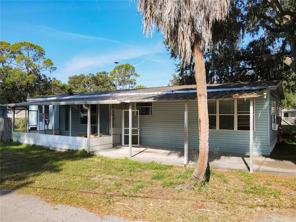 For Sale: $95,000 (4 beds, 2 baths, 1680 Square Feet)