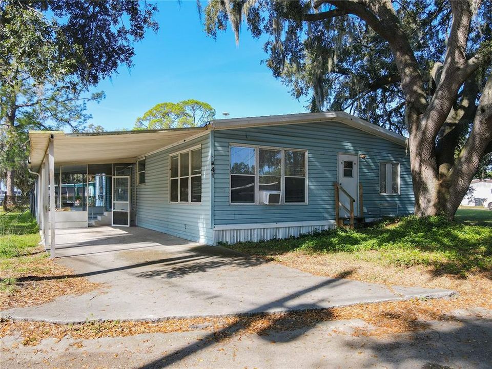 For Sale: $95,000 (4 beds, 2 baths, 1680 Square Feet)