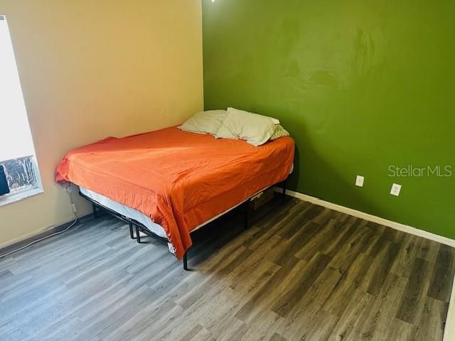 На продажу: $224,999 (3 спален, 2 ванн, 1144 Квадратных фут)