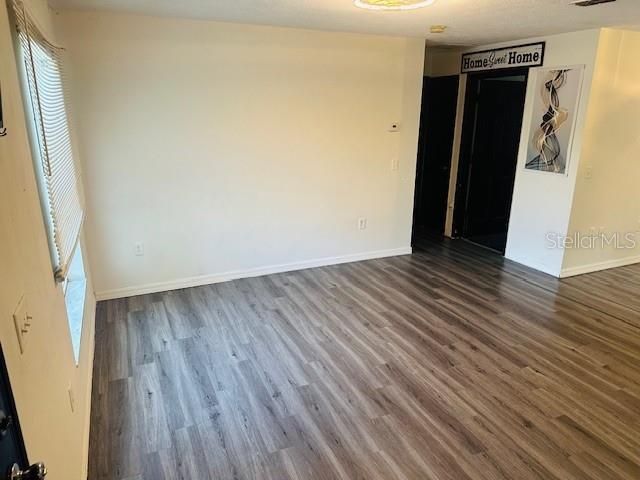 На продажу: $224,999 (3 спален, 2 ванн, 1144 Квадратных фут)