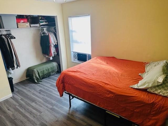 На продажу: $224,999 (3 спален, 2 ванн, 1144 Квадратных фут)