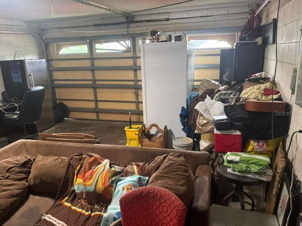 На продажу: $329,900 (3 спален, 2 ванн, 1237 Квадратных фут)